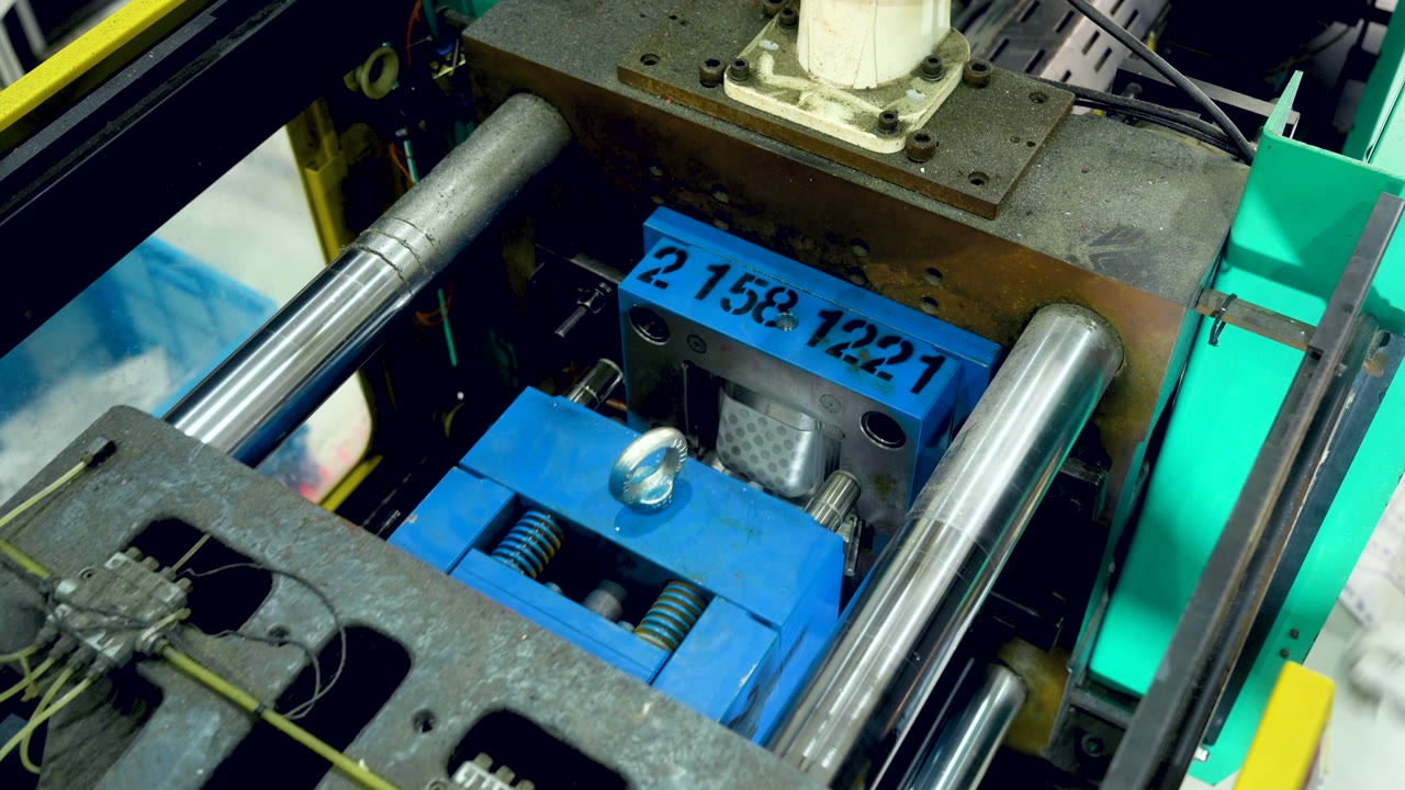 Kleine serie spuitgieten in de eigen QDP-fabriek